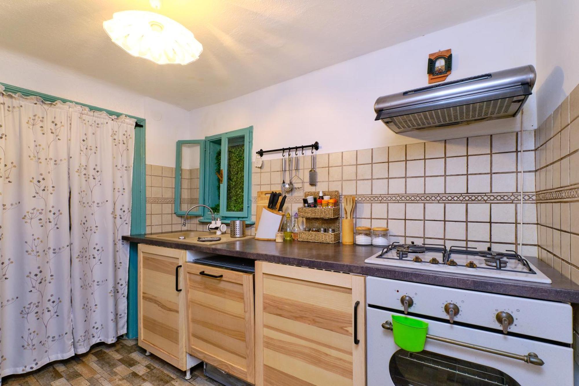 Amazing House, 20 M From The Beach, 80 M2 Apartment *